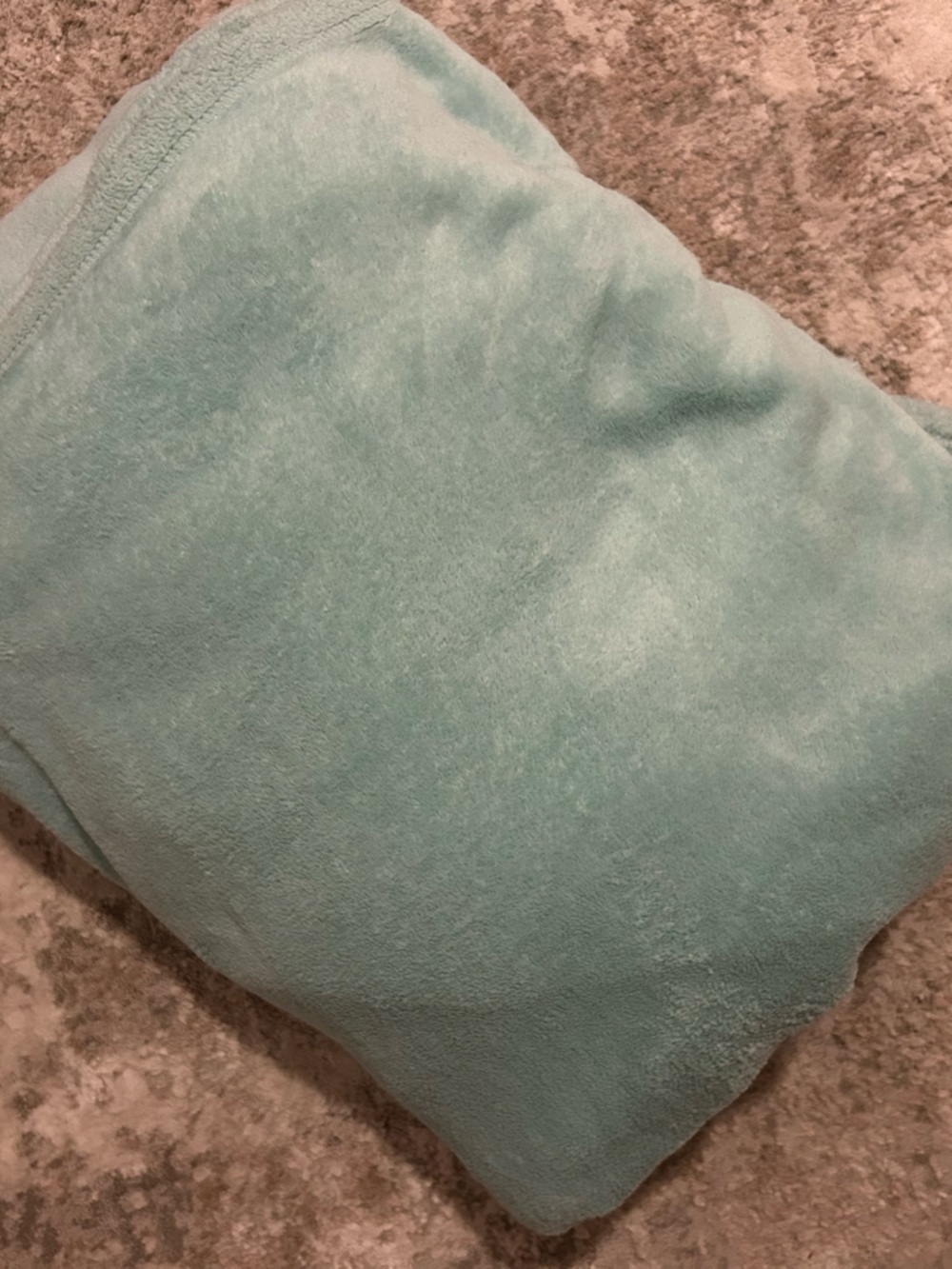 Pillowfort Plush Aqua Blue Throw Blanket